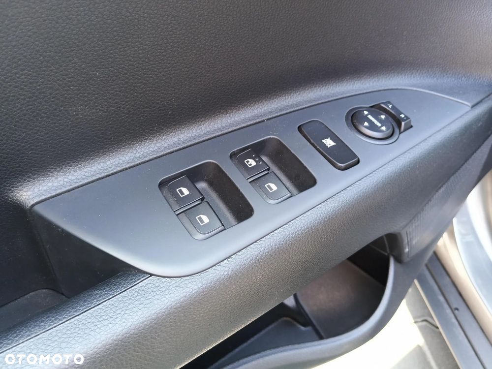 Kia Stonic 1.2 M - 27