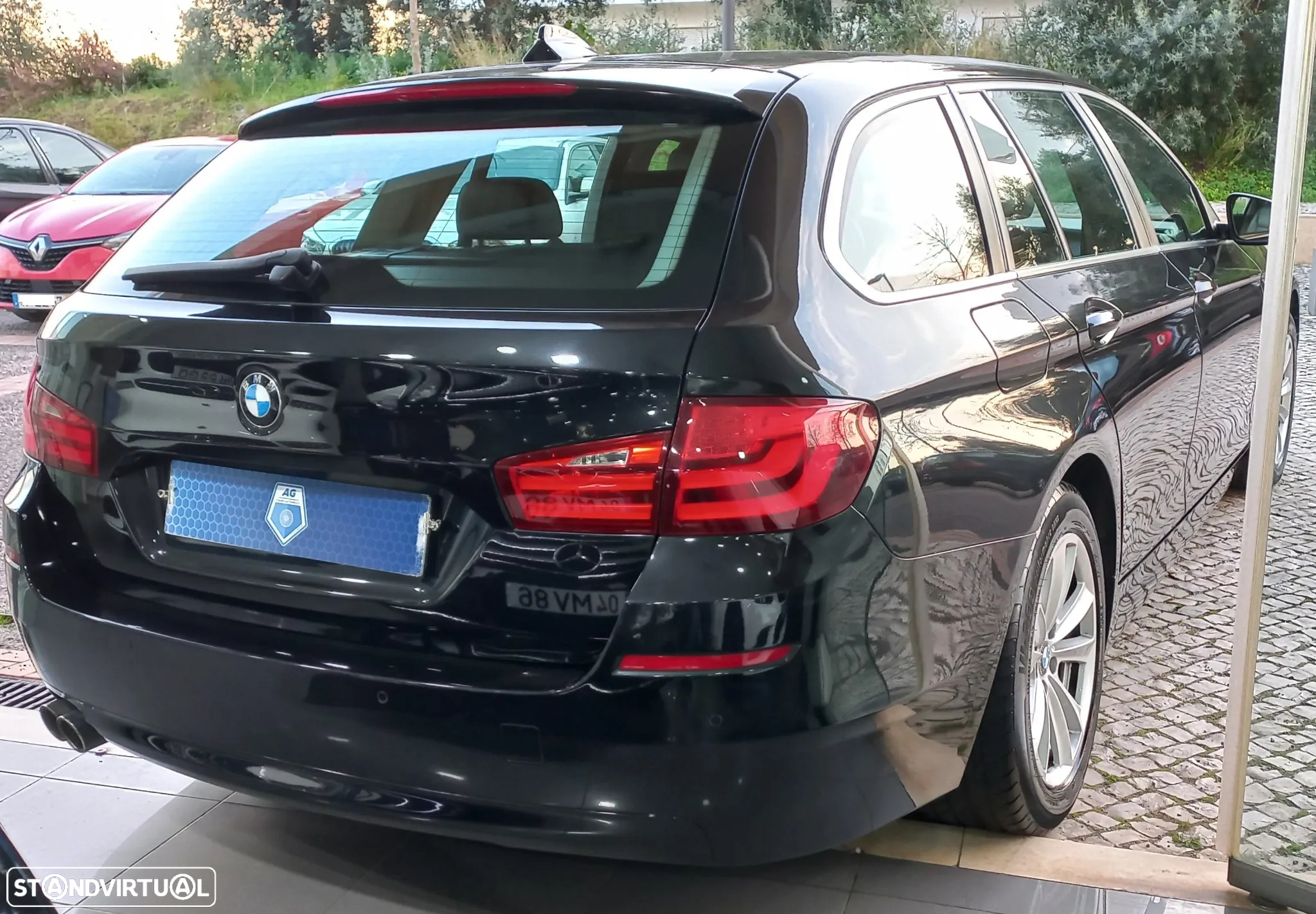BMW 520 d Exclusive Auto 129g - 4
