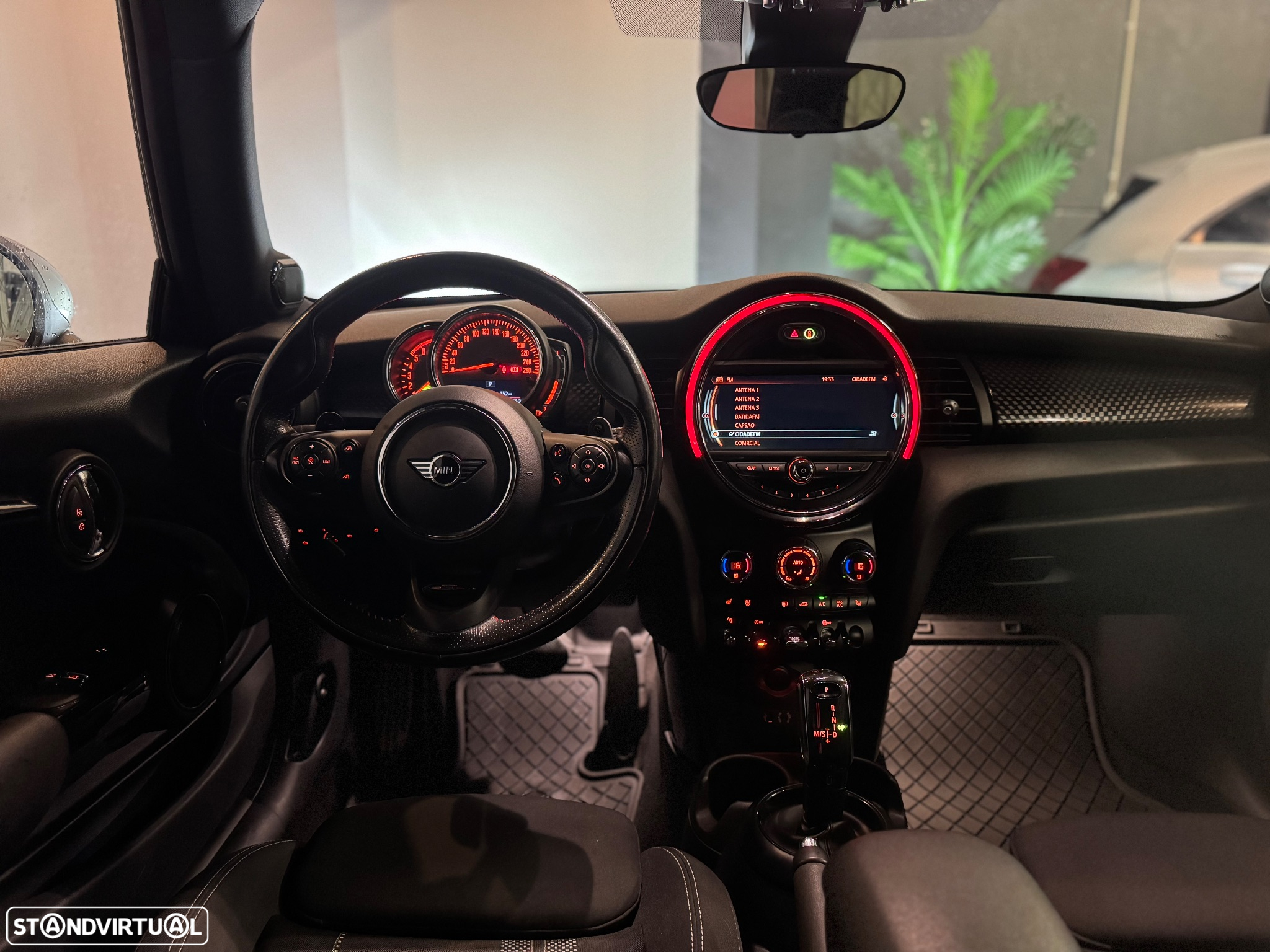 MINI 3 Portas Cooper SD Auto Desportiva - 17