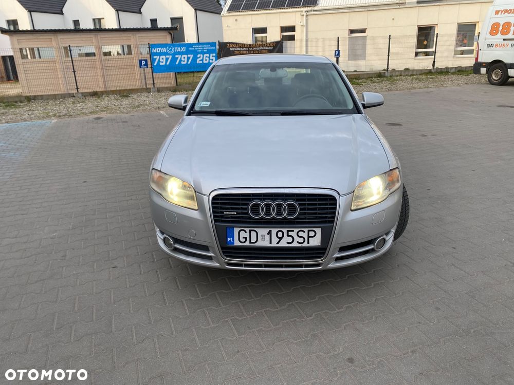 Audi A4 Limousine 1.8 T quattro - 2