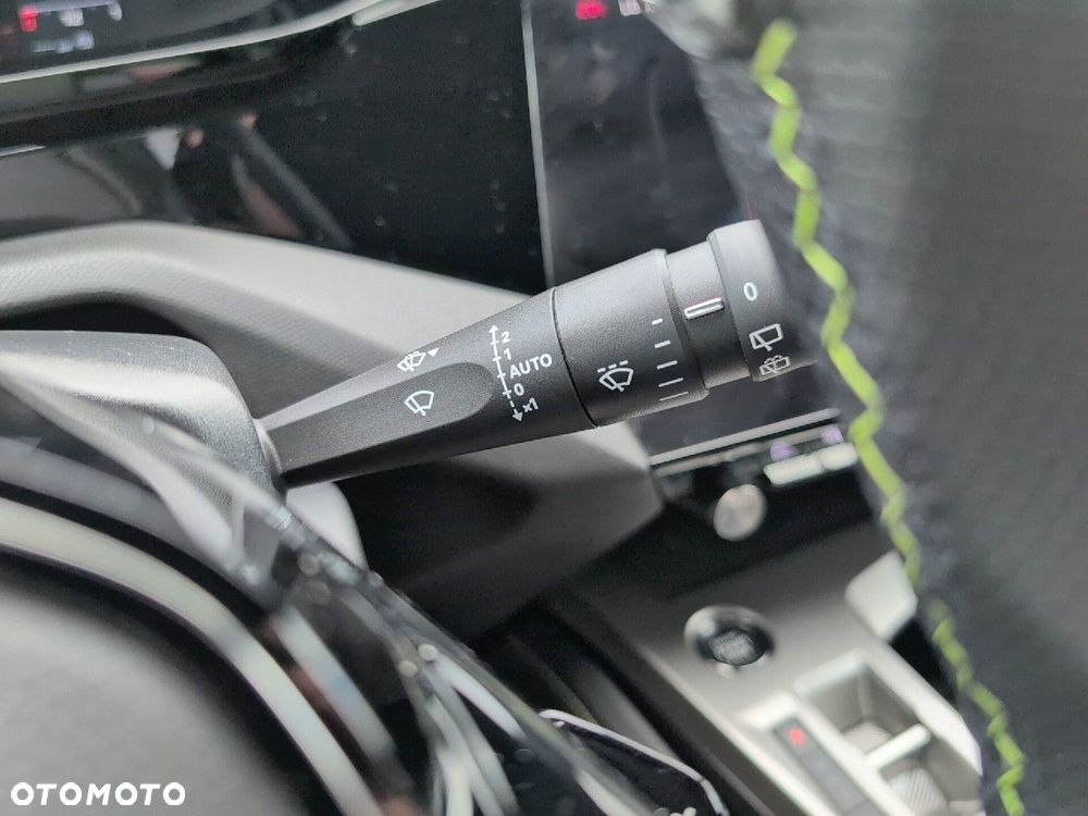 Peugeot 308 1.2 PureTech GT S&S EAT8 - 17