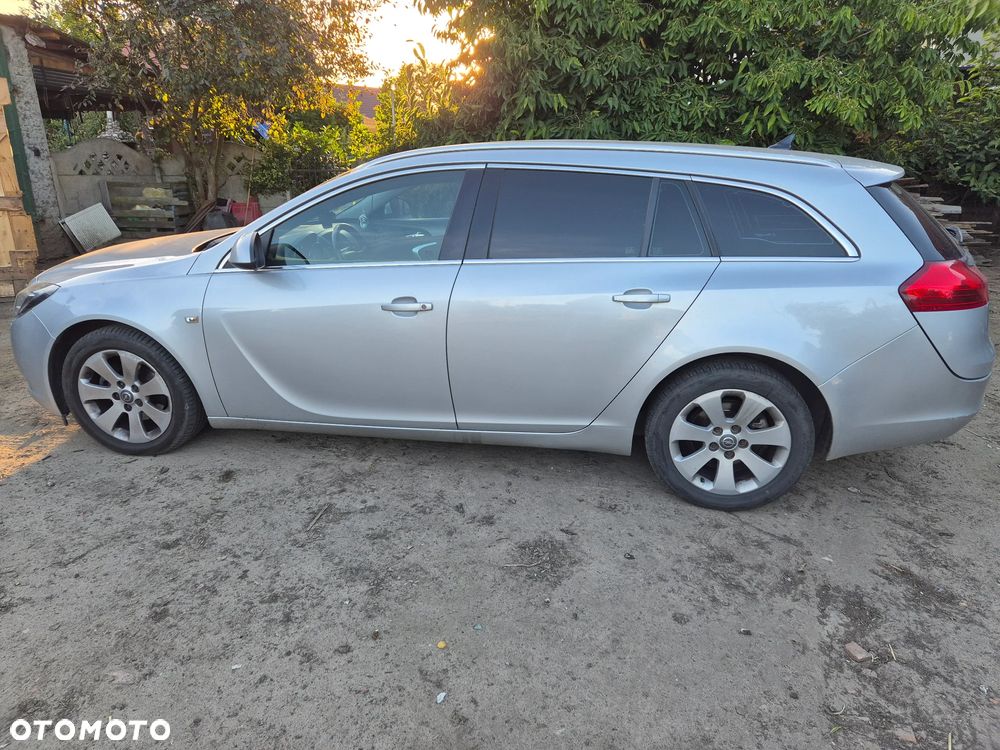 Opel Insignia - 1
