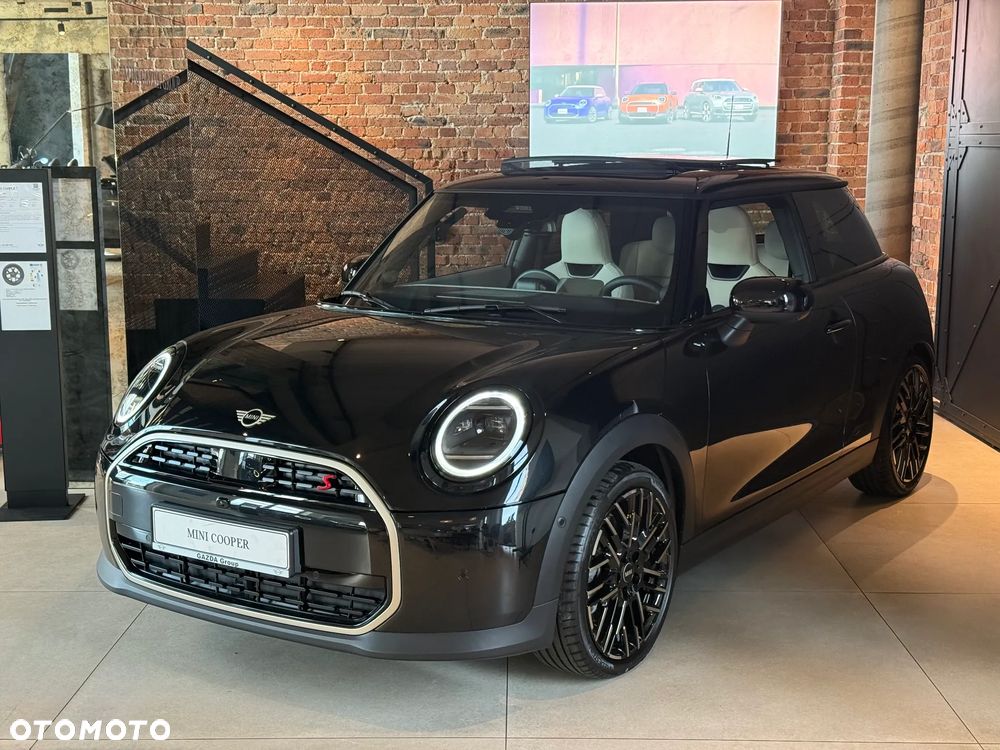Mini Cooper S 2026 photo 2
