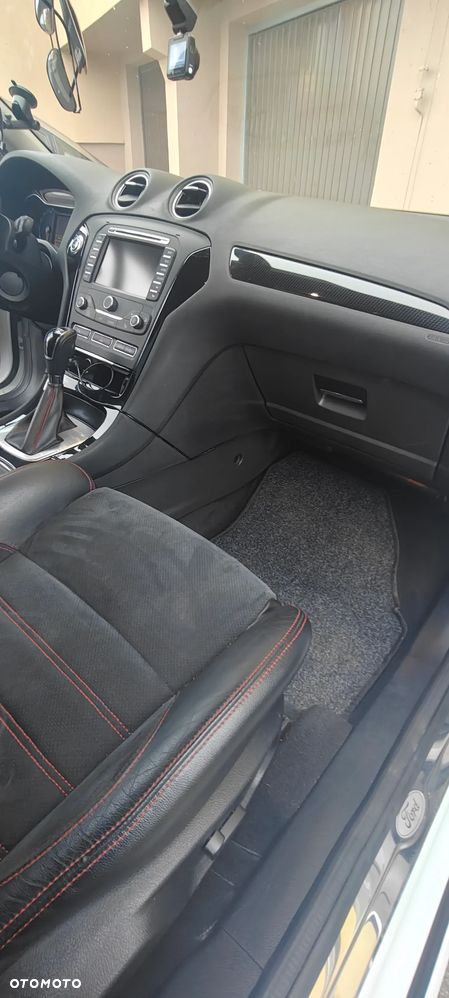 Ford Mondeo 2.0 T Titanium S MPS6 - 13