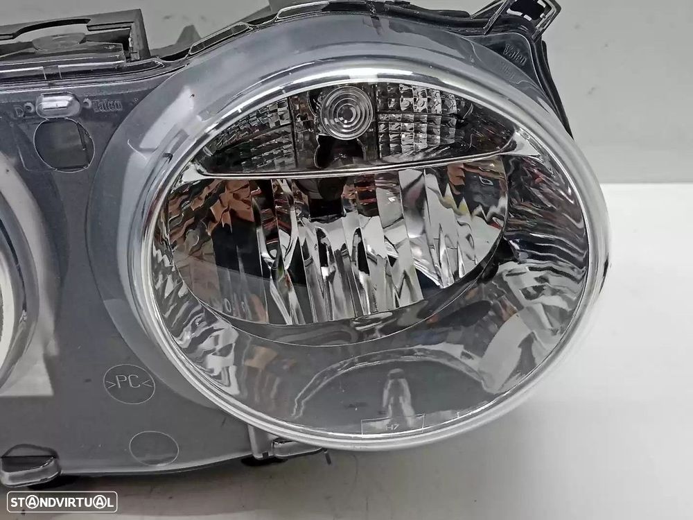 FAROL DIREITO JAGUAR XJ 2005 -02C2C26689 - 2