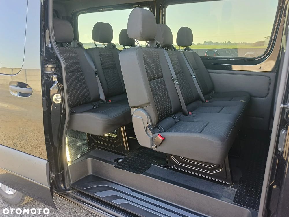 Mercedes-Benz Sprinter - 9