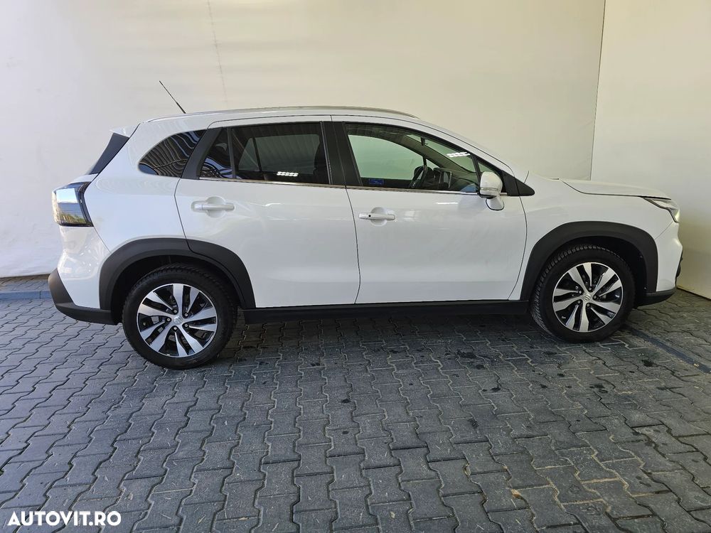 Suzuki S-Cross 1.4 Boosterjet AllGrip MHEV Luxus - 28