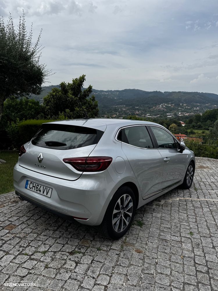 Renault Clio - 7