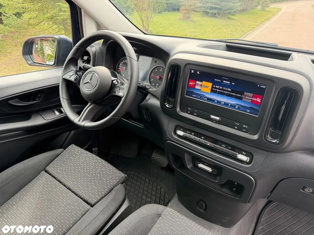 Mercedes-Benz VITO - 27