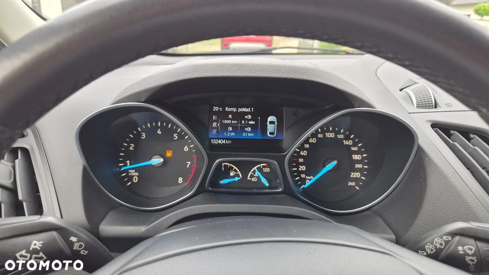 Ford Kuga 1.5 EcoBoost 2x4 Titanium - 14