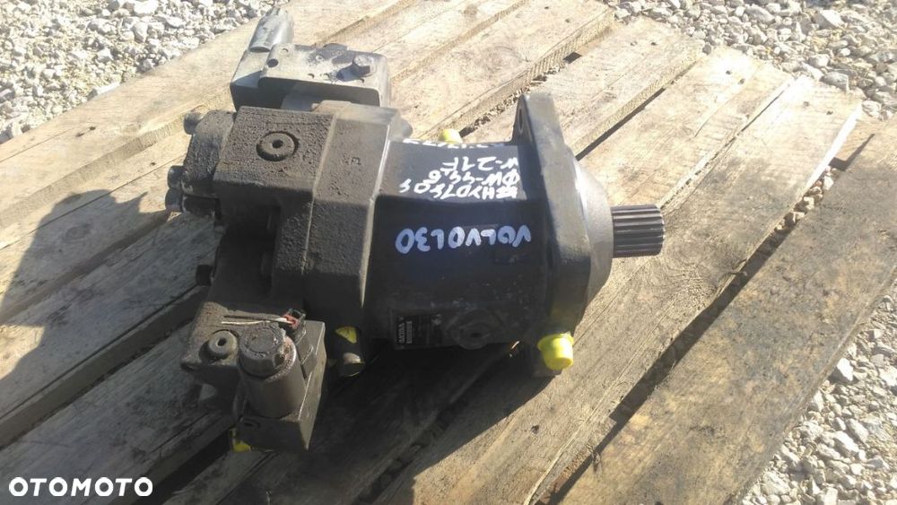 Silnik Hydrauliczny Volvo L30 L35 A6VM107DA5X  24801195 - 3