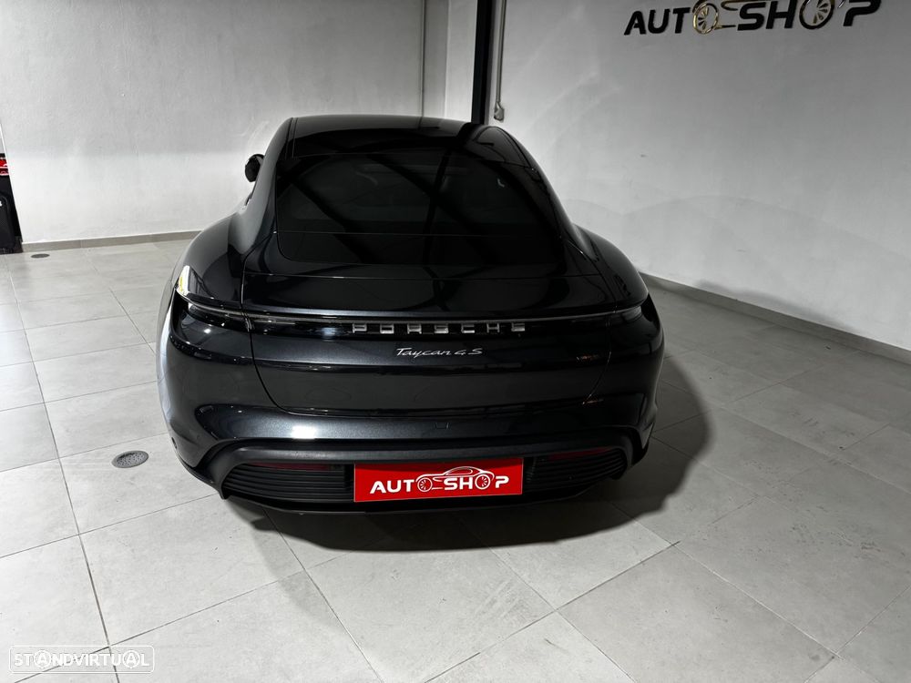 Porsche Taycan 4S - 30