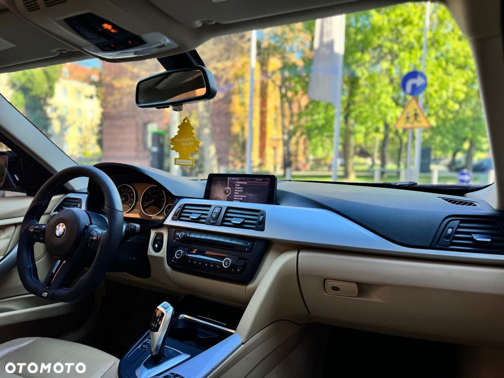 BMW Seria 3 - 30