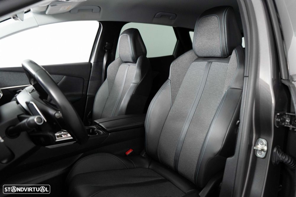 Peugeot 3008 1.6 Hybrid Allure Pack e-EAT8 - 8