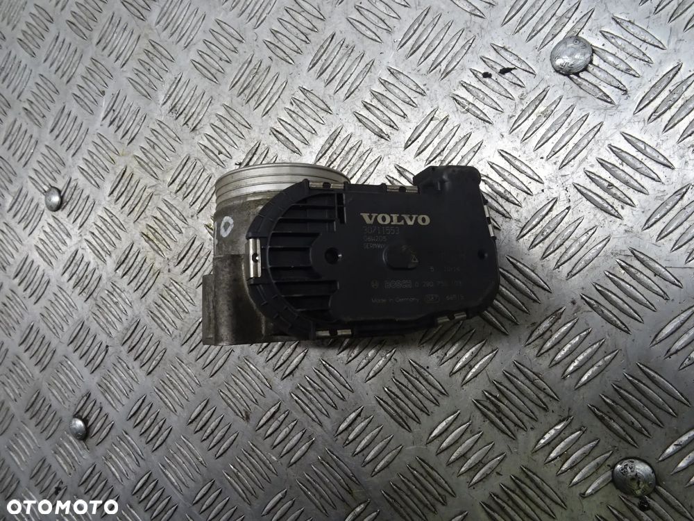 VOLVO XC70 01-07 2.5T 210KM PRZEPUSTNICA 30711553 - 8