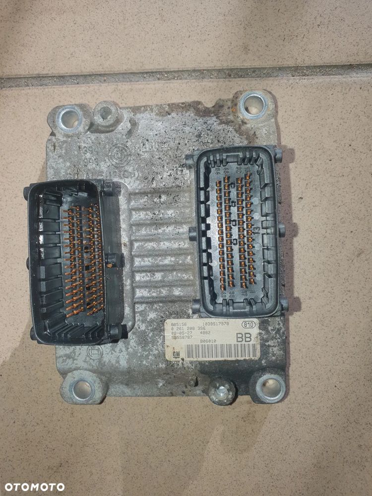 STEROWNIK SILNIKA OPEL 1.2 55558787 CORSA ASTRA