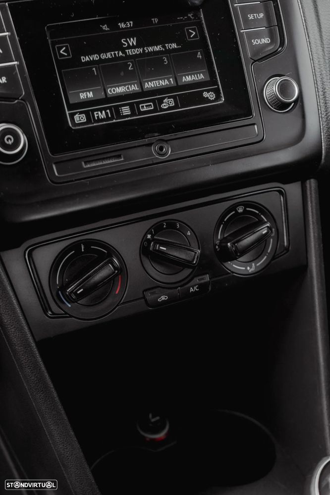 VW Polo 1.0 Confortline - 22