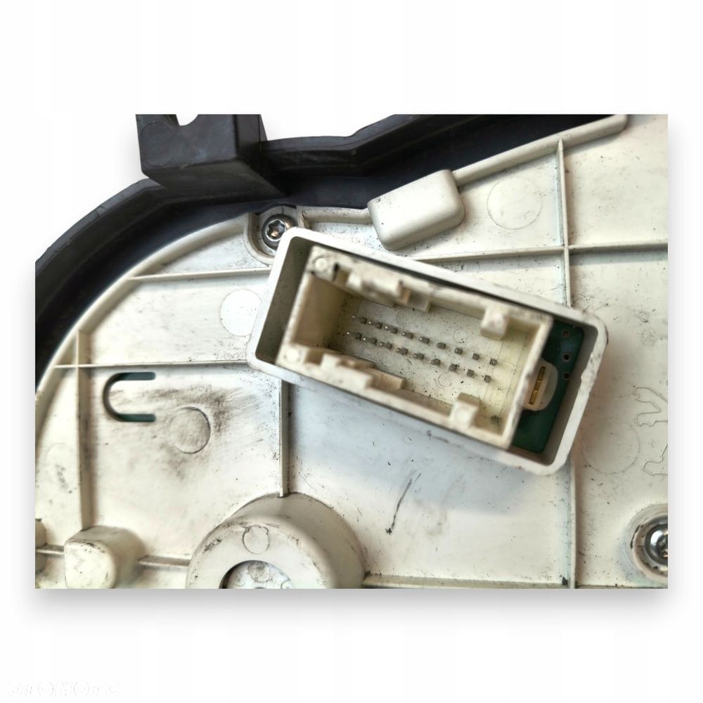 LICZNIK ZEGARY 9666637080 Peugeot 206+ 1.4 HDI Diesel europa - 12