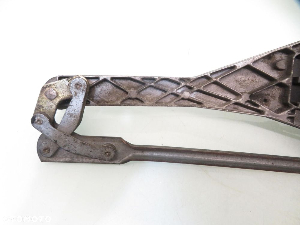 MECHANIZM WYCIERACZEK BMW E32 13849801 1378650 - 3