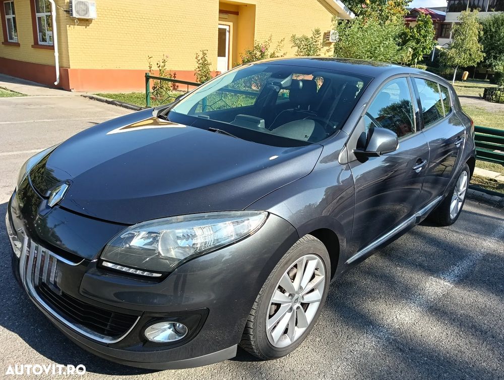 Renault Megane BLUE dCi 115 BOSE EDITION - 1