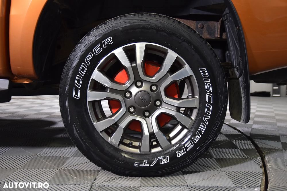 Ford Ranger 4x4 Cabina Dubla WILDTRACK Aut. - 13