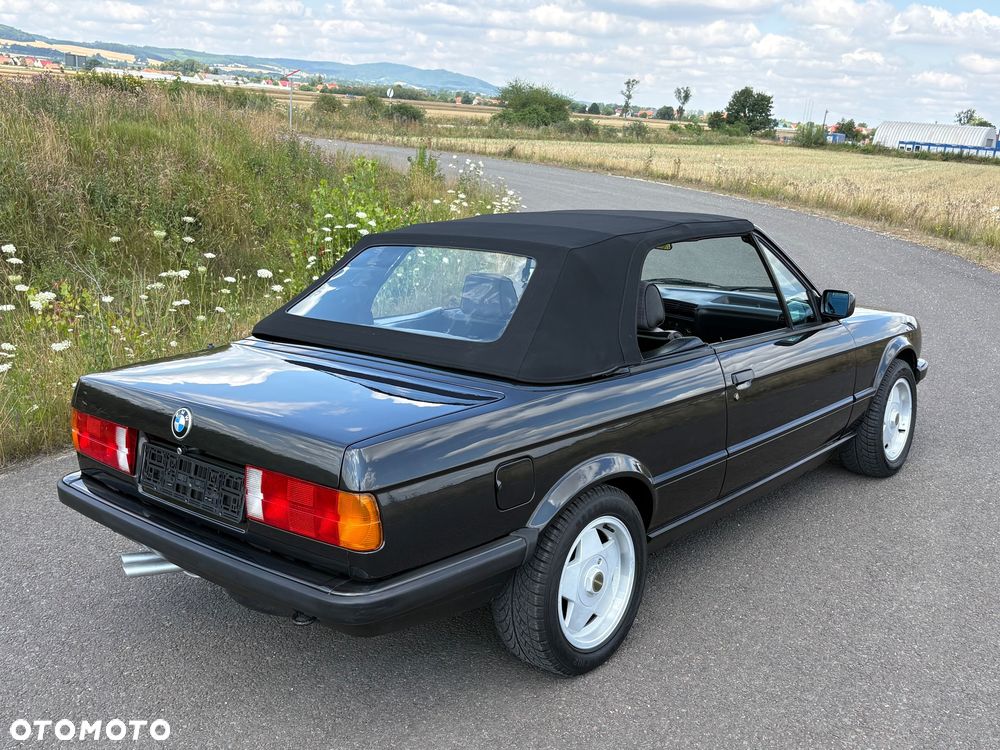 BMW Seria 3 320i - 2