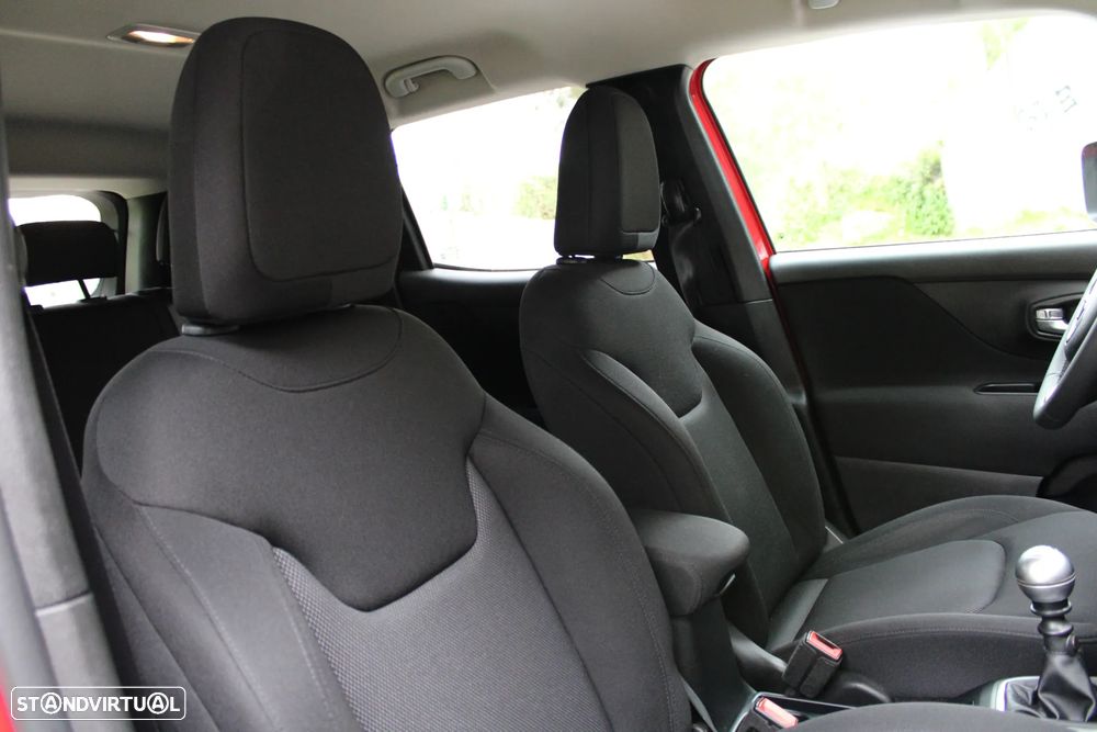 Jeep Renegade 1.0 T Longitude - 19