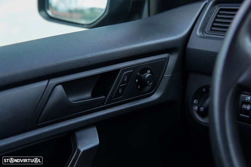 VW CADDY 2.0 TDi - 40