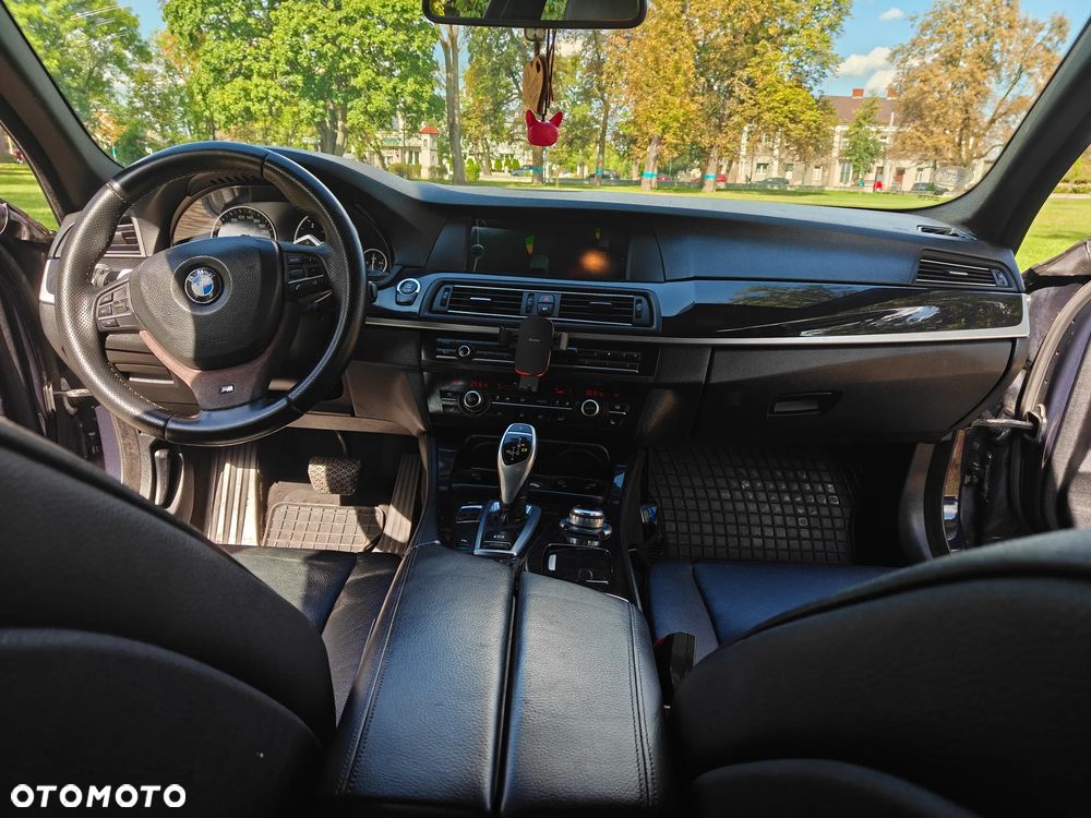 BMW Seria 5 - 12