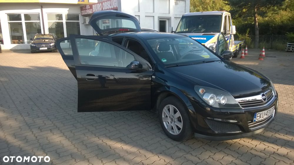 Opel Astra 1.6 Cosmo - 22