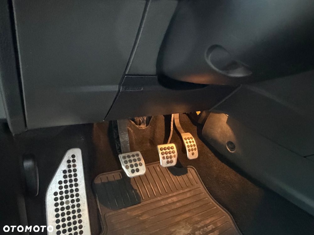 Ford Mondeo 2.0 TDCi Titanium S - 23
