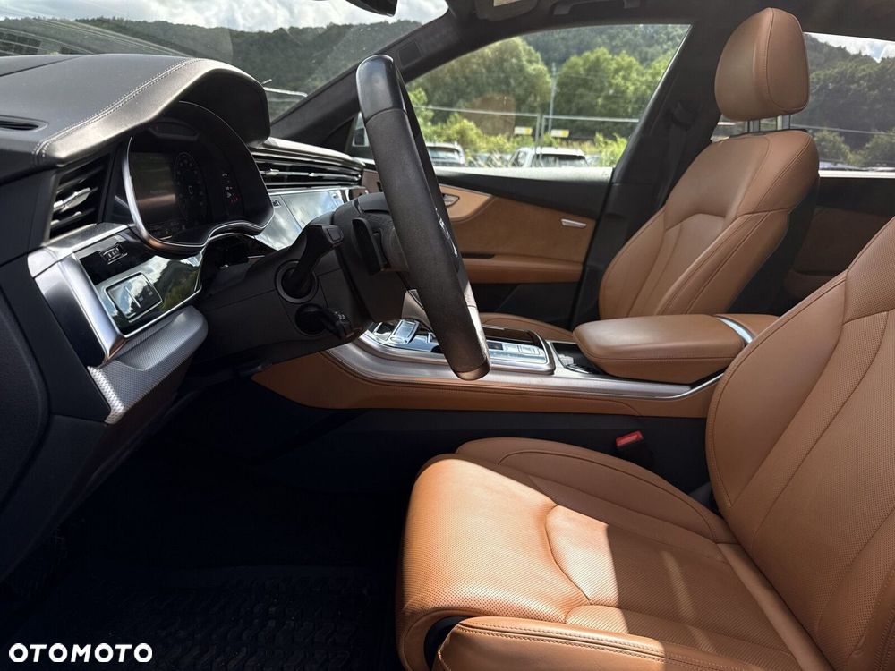 Audi Q8 50 TDI mHEV Quattro Tiptronic - 11