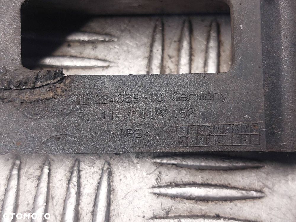 HALOGEN PRAWY BMW E87 118d 6924656 7118152 89210518 - 7