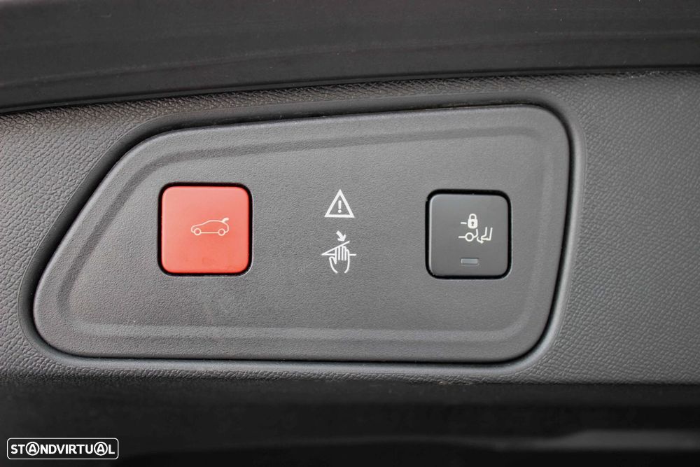 Peugeot 3008 1.5 BlueHDi Allure Pack EAT8 - 43
