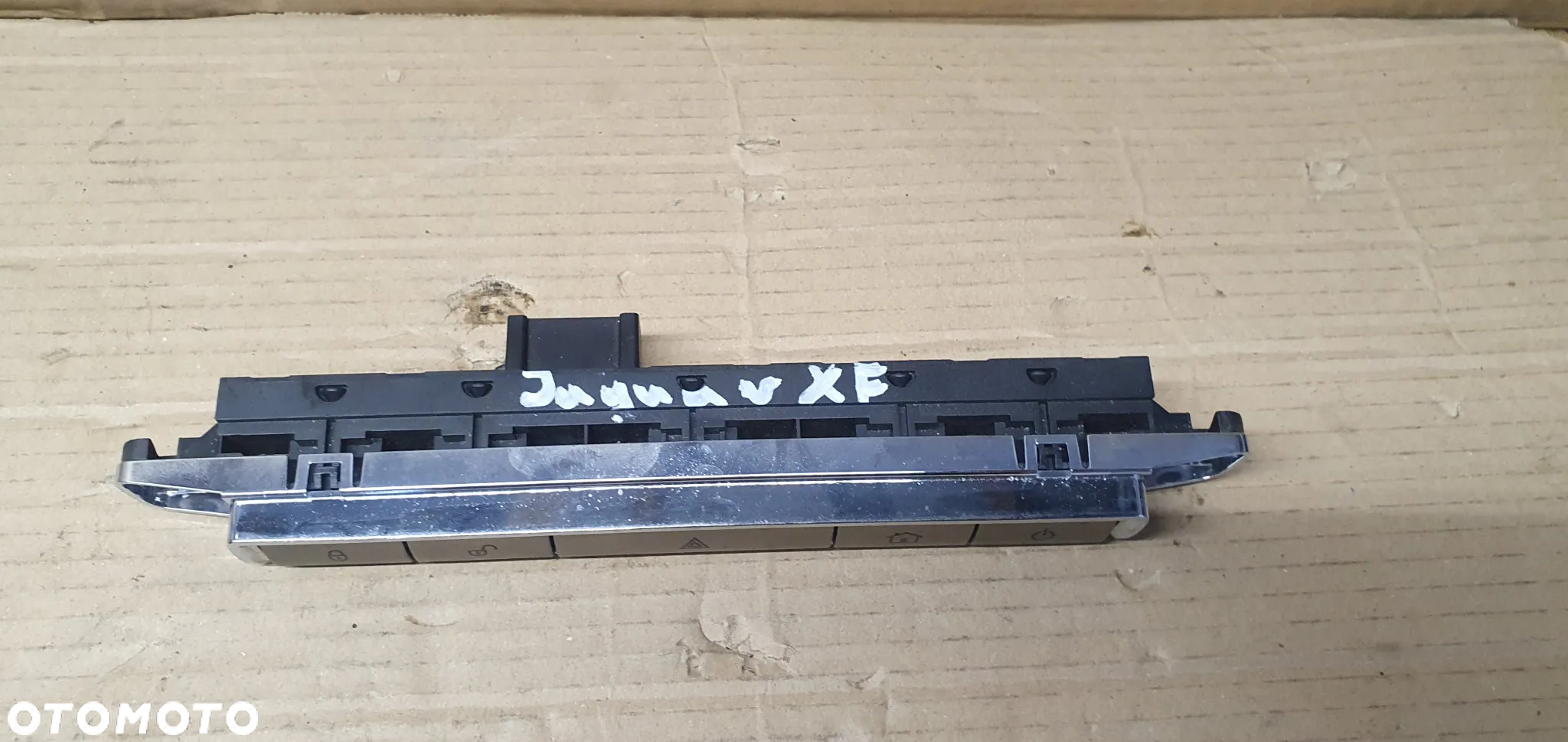 Przełącznik świateł awaryjnych blokady drzwi Jaguar XF X250 8X23-11B650-AB - 4