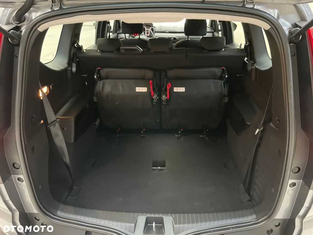Dacia Jogger 1.0 TCe Essential 7os - 21