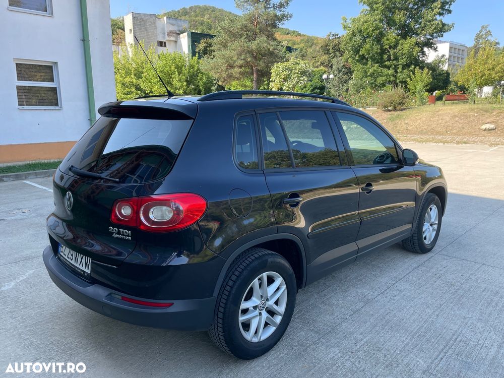 Volkswagen Tiguan 2.0 TDI 4Motion Track & Field - 6