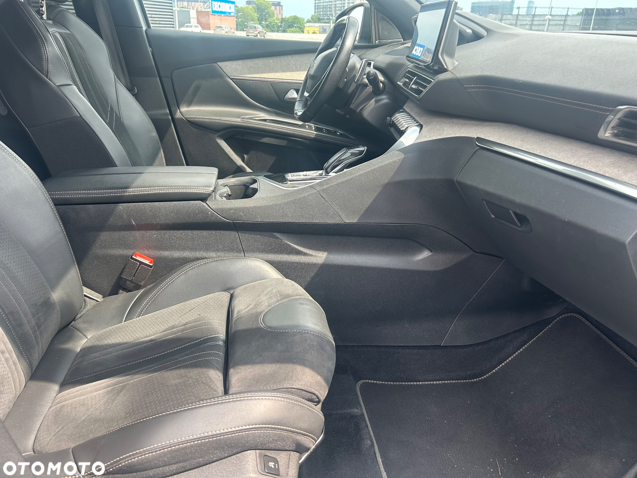 Peugeot 5008 BlueHDI 180 EAT8 GT - 8