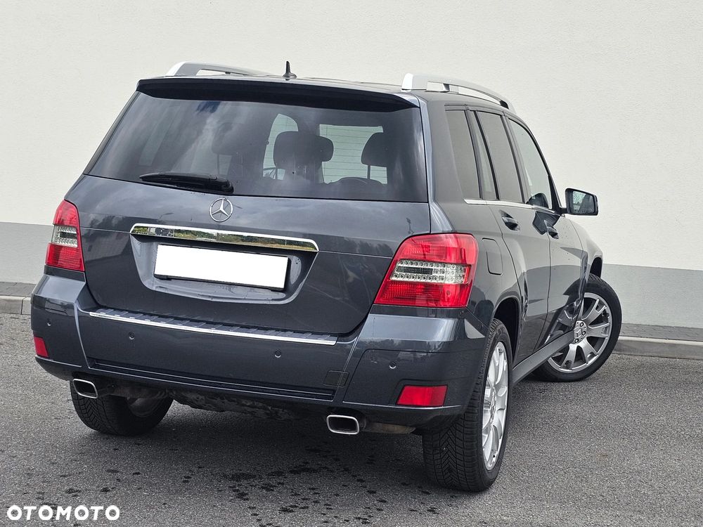 Mercedes-Benz GLK 350 CDI DPF 4Matic 7G-TRONIC - 7