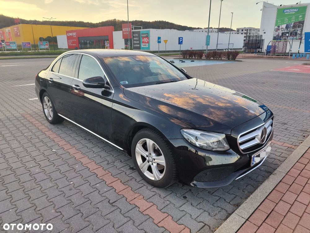 Mercedes-Benz Klasa E - 1