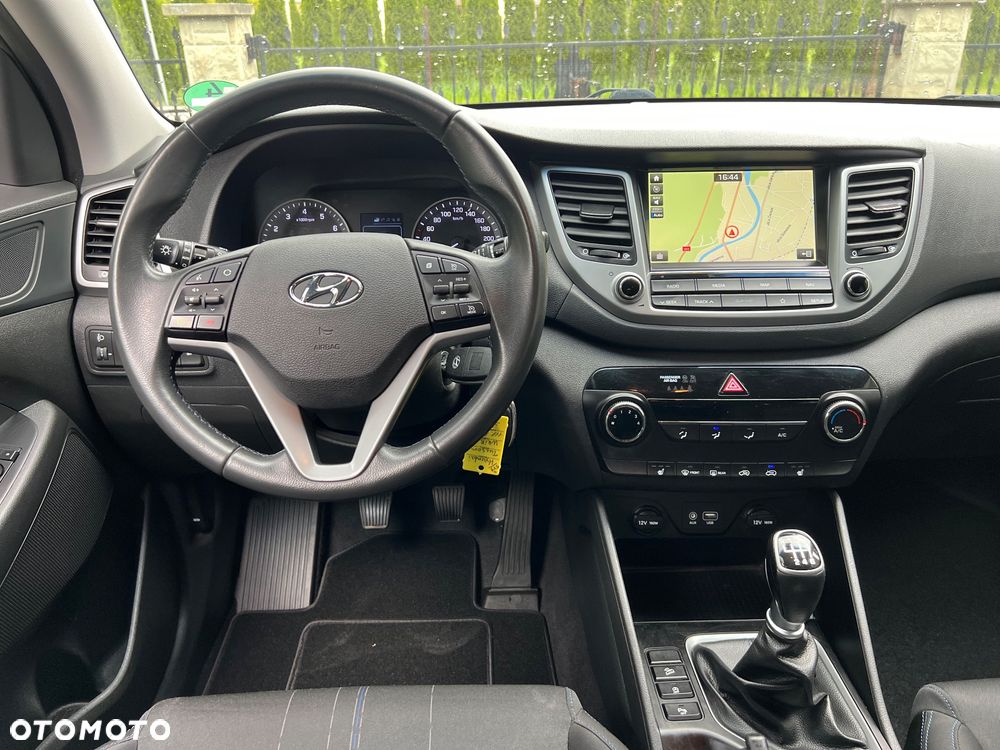 Hyundai Tucson blue 1.6 GDi 2WD Navi - 20