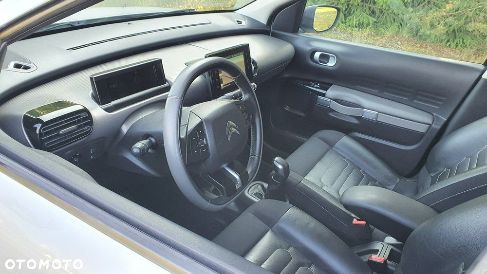 Citroën C4 Cactus - 11