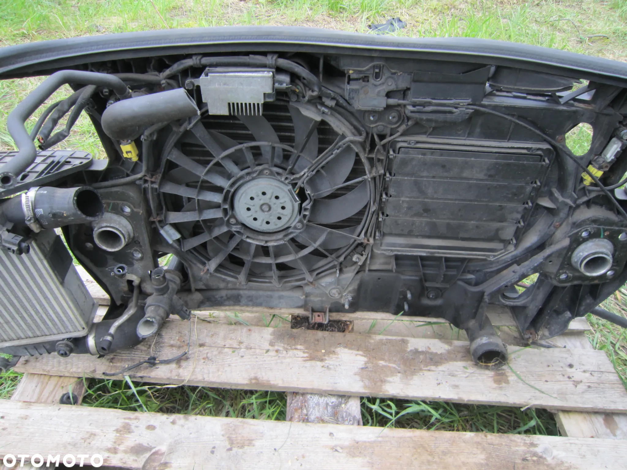 Pas przedni Audi A4 B6 Cabrio 1.8T 163 KM - 7