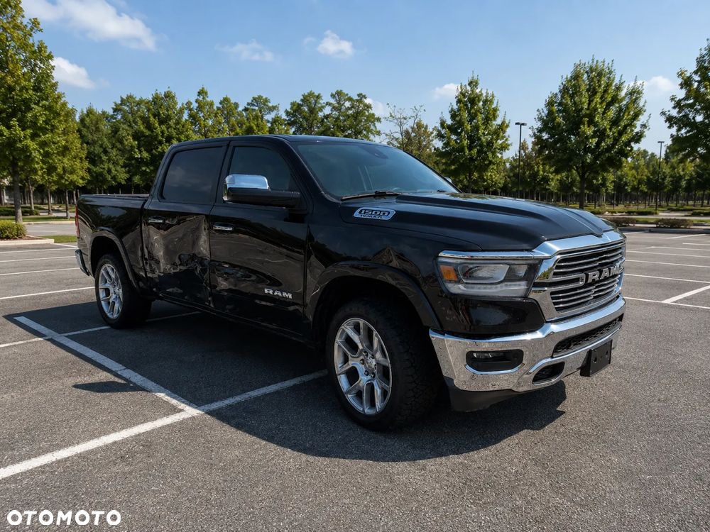 RAM 1500 5.7 Crew Cab Laramie - 3