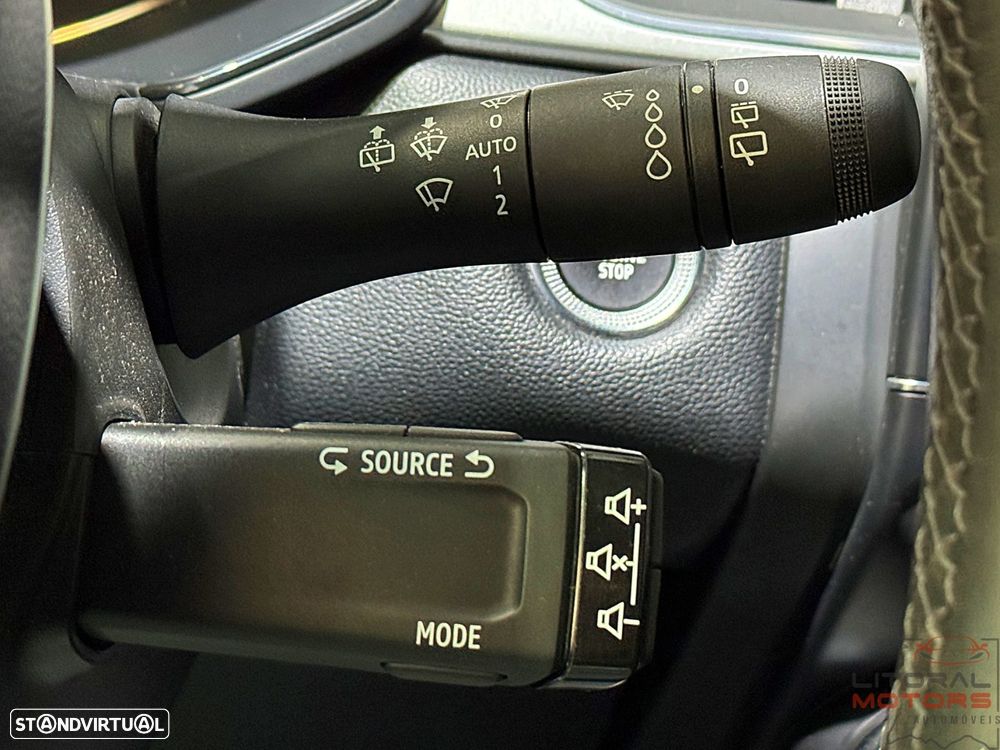 Renault Captur 1.0 TCe Techno - 25