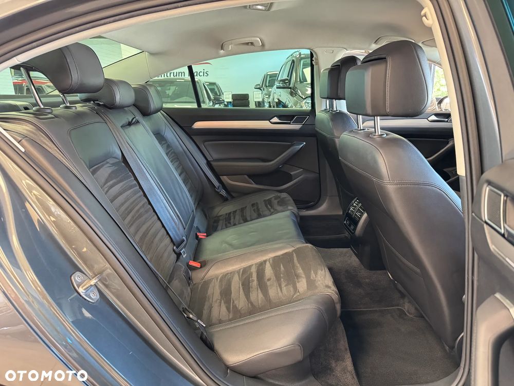 Volkswagen Passat 1.8 TSI BMT Highline DSG - 8