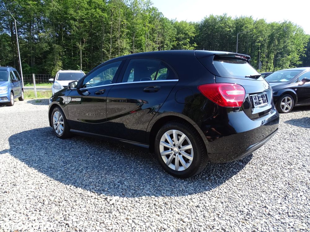 Mercedes-Benz Klasa A 180 (BlueEFFICIENCY) Urban - 5