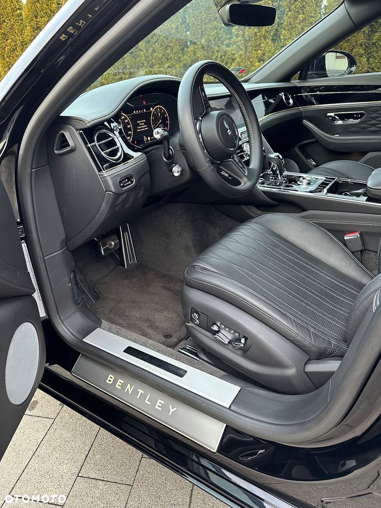 Bentley Flying Spur W12 - 19