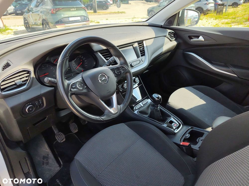 Opel Grandland X - 10
