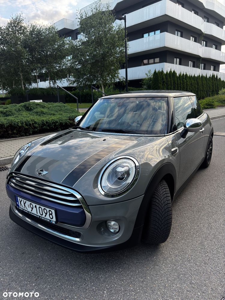 MINI Cooper Standard - 1